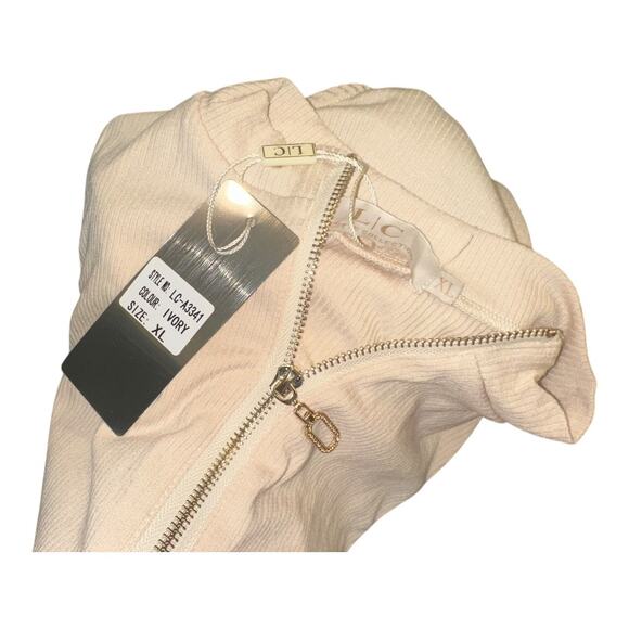 LIZETTE COLLECTION XL beige ribbed sleeveless bodysuit zip front mock neck nwt - Picture 7 of 7